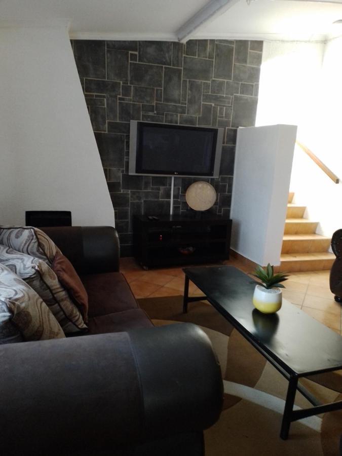 Anna Boeremeisie Guesthouse Benoni Eksteriør billede