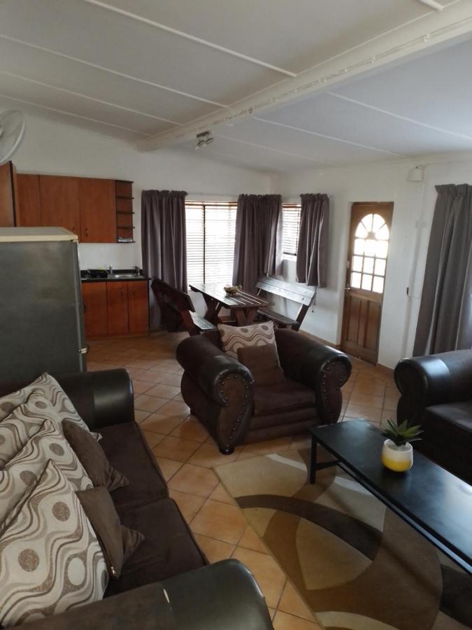 Anna Boeremeisie Guesthouse Benoni Eksteriør billede